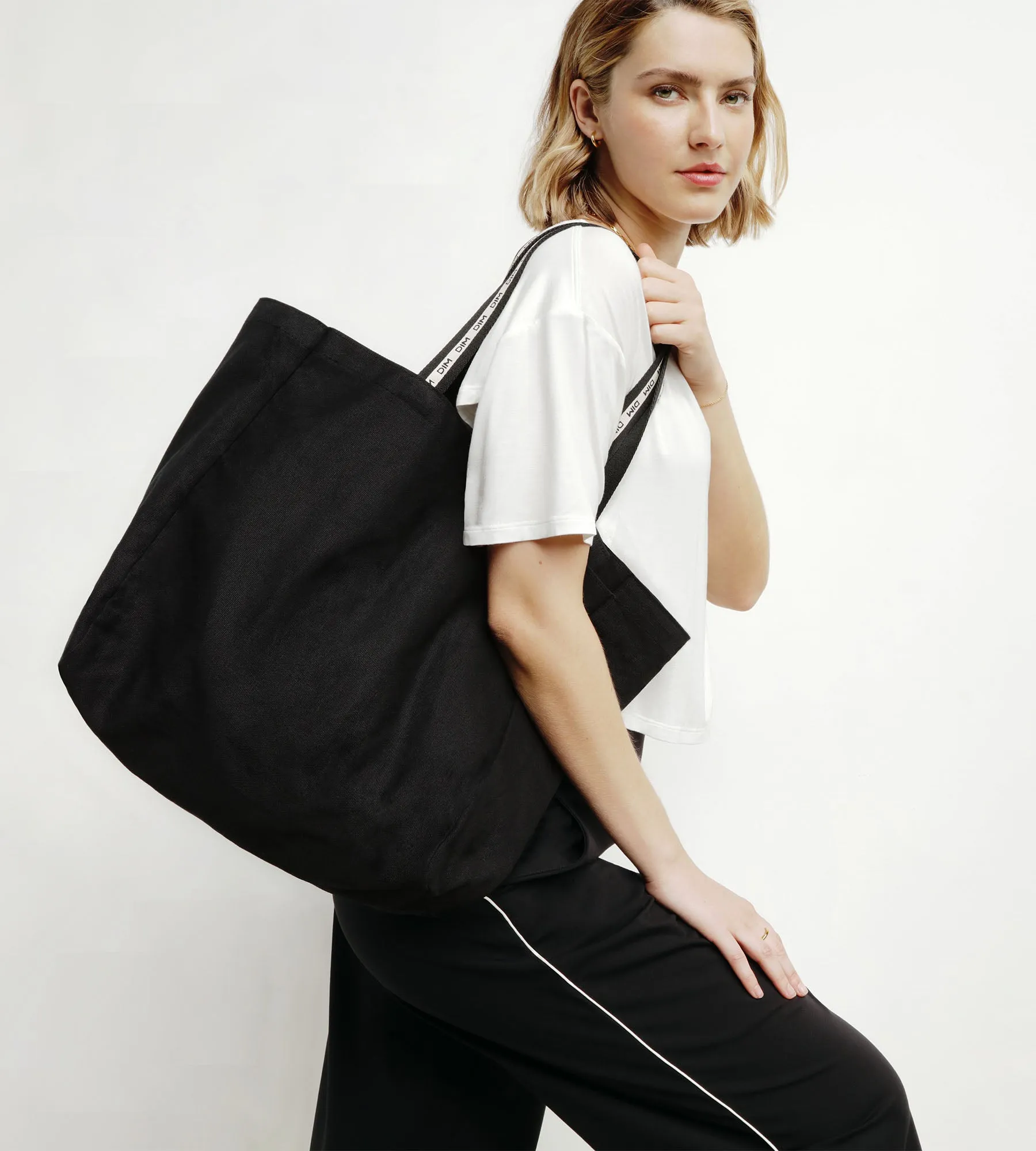 Black cotton canvas tote bag Dim Move