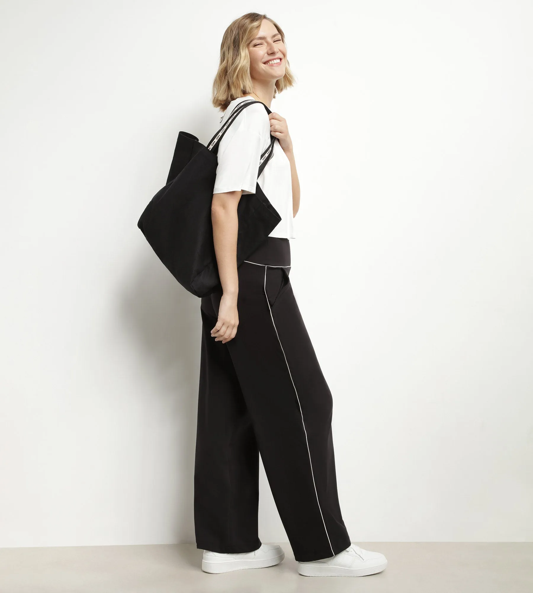 Black cotton canvas tote bag Dim Move