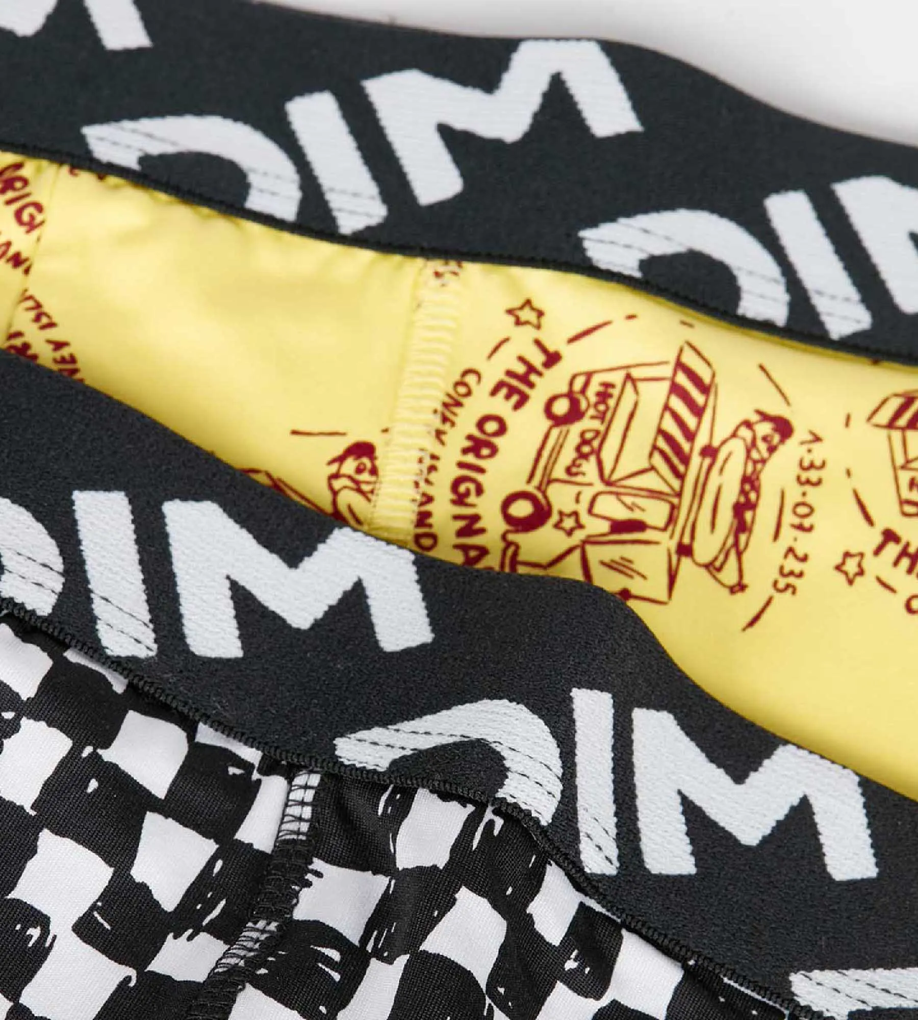 Dim Micro Pack of 2 boys' boxers in recycled microfibre with a checkerboard pattern
