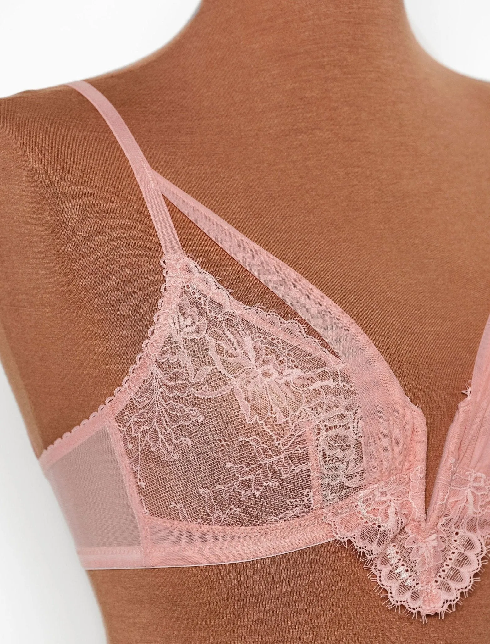 Lace & Mesh V-Wire Bralette - Blush
