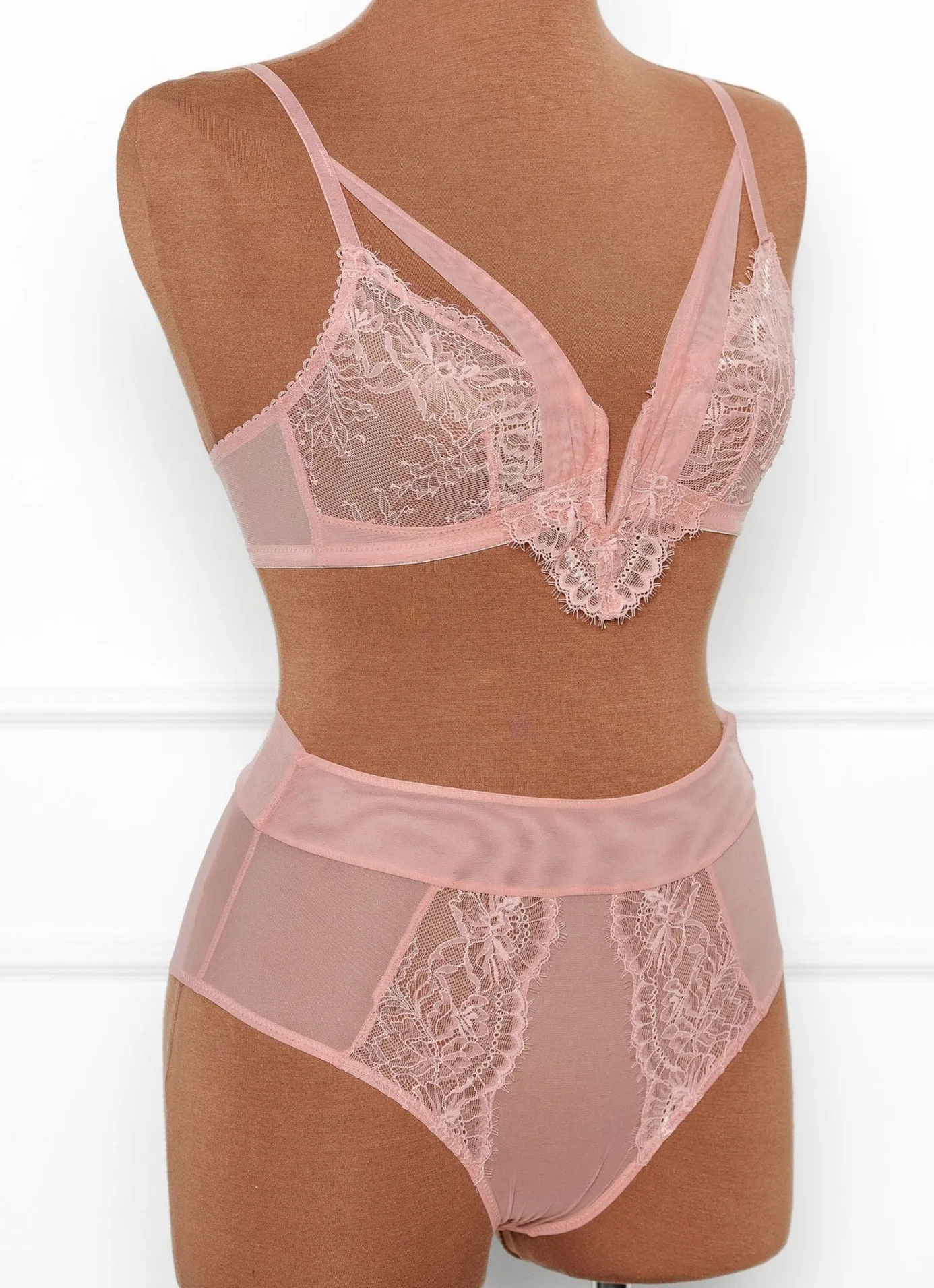 Lace & Mesh V-Wire Bralette - Blush