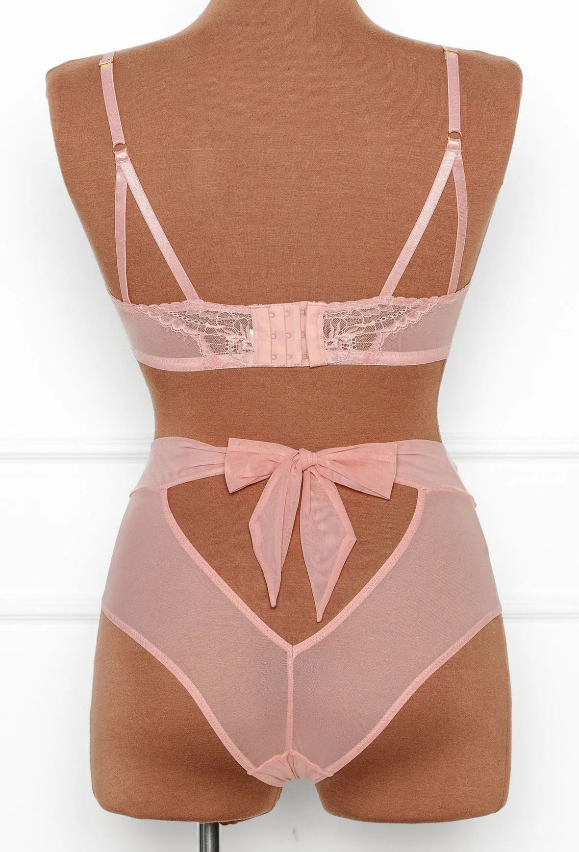 Lace & Mesh V-Wire Bralette - Blush