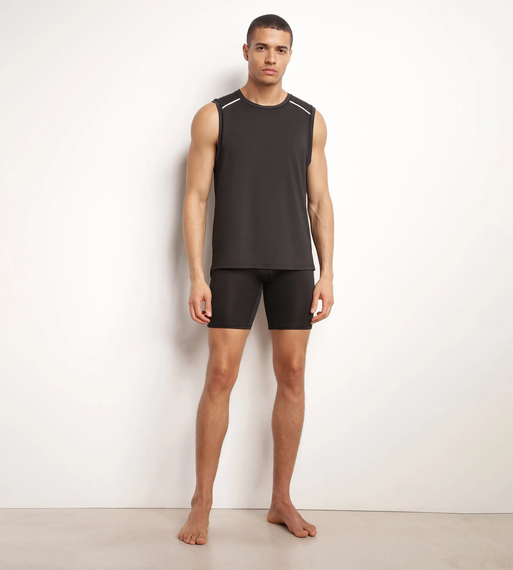 Men's sports tank top in breathable material Black Dim Move