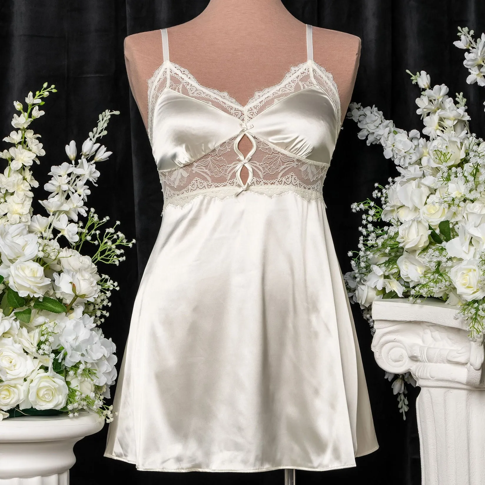 Satin & Eyelash Lace Slip - Pearl