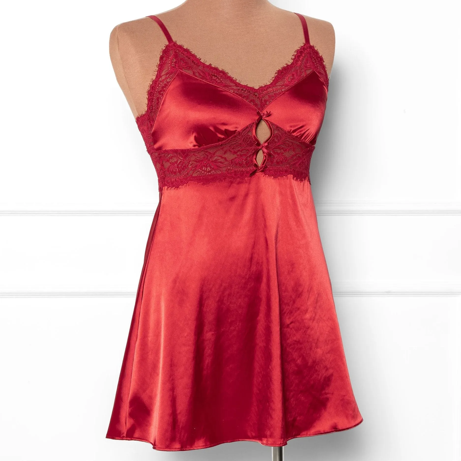 Satin & Eyelash Lace Slip - Red