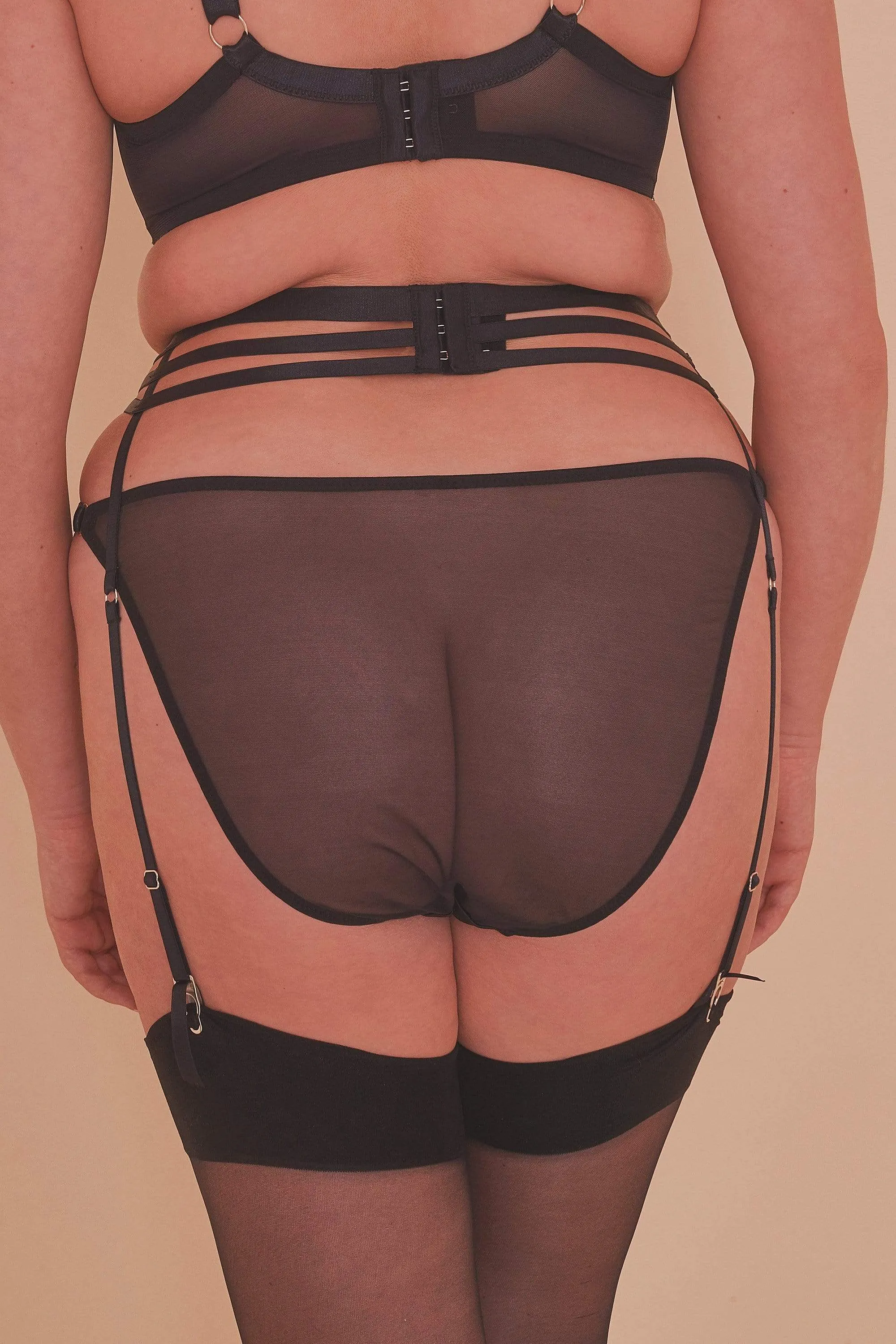 Virginia Guipure Suspender Belt